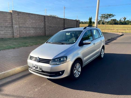 VOLKSWAGEN SPACEFOX 1.6 MI TREND 8V FLEX 4P MANUAL VOLKSWAGEN SPACEFOX 1.6 MI TREND 8V FLEX 4P MANUAL